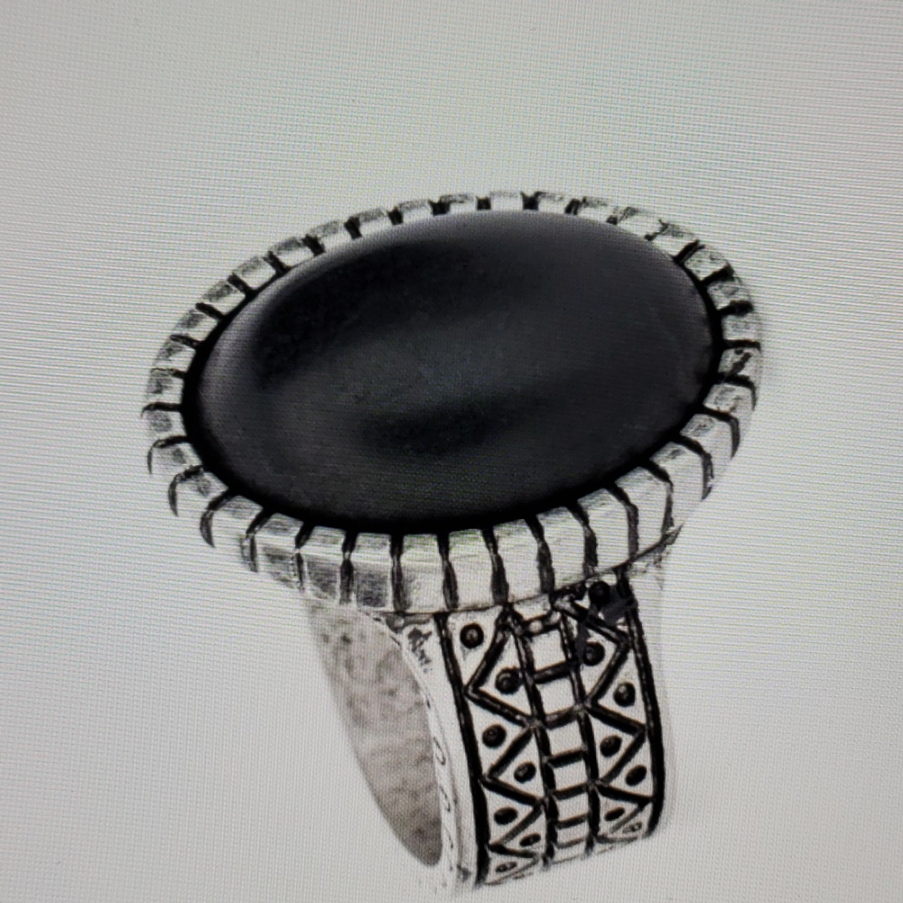 NWT CHICO'S Camile Silver & Black Size 9